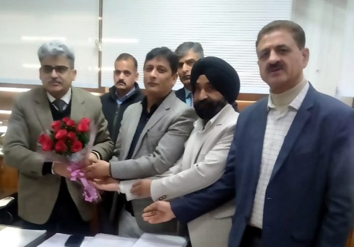 Delegation of J&K ITI United Front meets Atal Dulloo, J&K Chief Secretary at Jammu on Thursday.