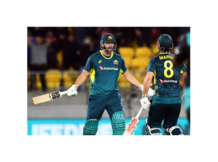 Australia snatches last-ball win over New Zealand in 1st T20