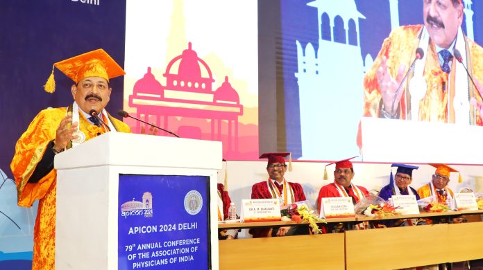 Dr Jitendra Addresses Convocation Of 'Indian College Of Physicians', Conferred Honorary Fellowship