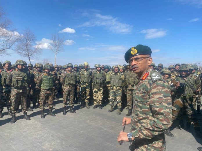 Army Commander Reviews Preparedness Of Formations Along LoC In Jammu