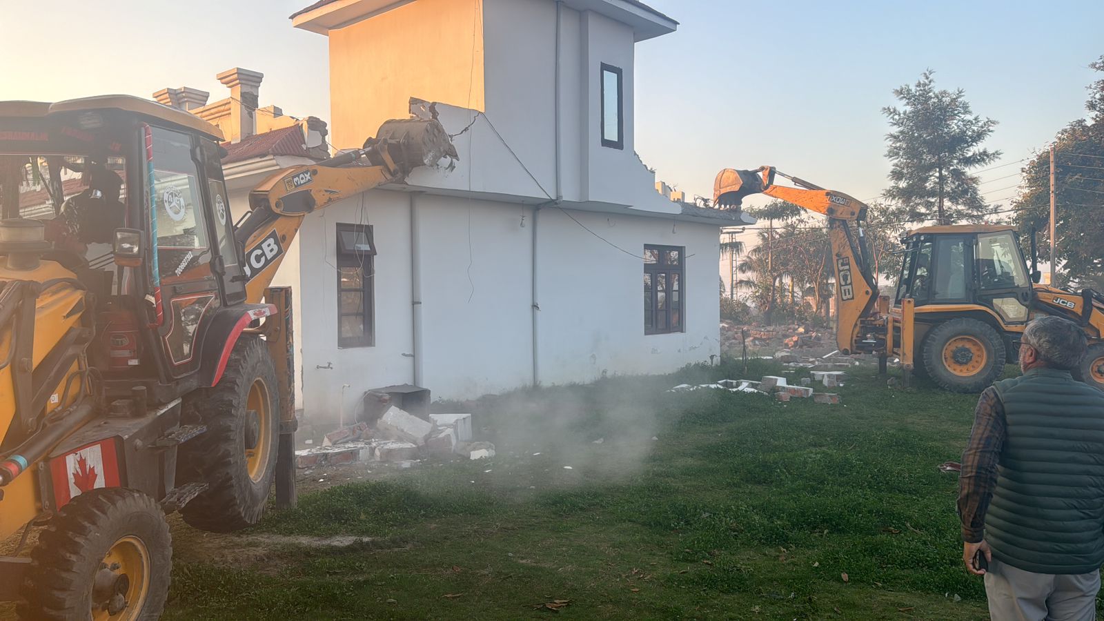 Illegally constructed structure demolished state land retrieved in Birpur