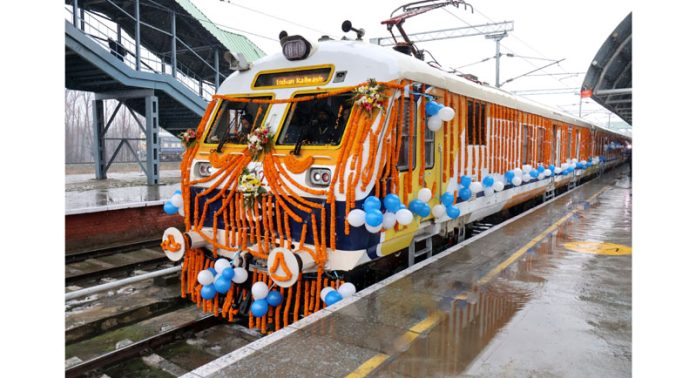 First electric train departs from Nowgam railway station following PM Narendra Modi’s inauguration of the newly electrified Baramulla-Srinagar-Banihal-Sangaldan route. -Excelsior/Shakeel