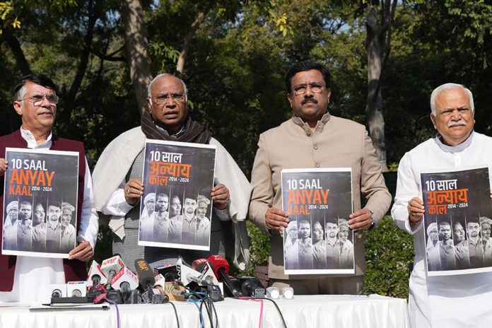 Cong Releases 'Black Paper' On Modi Govt's 'Failures'; Flags Unemployment, Neglect Of Non-BJP States