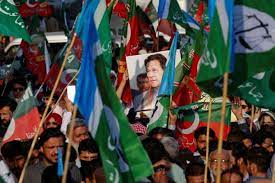Imran Khan's party-backed Independents lead in final tally in Pak elections
