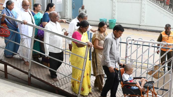 TTD officials briefs Ayodhya Ram Mandir reps about management of queue lines
