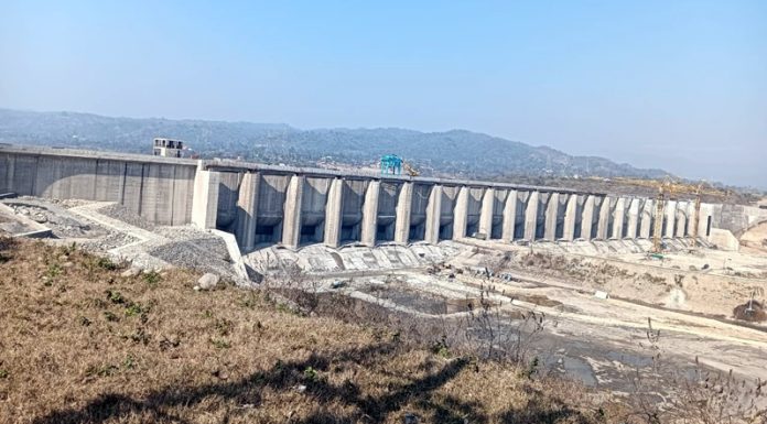 Shahpur Kandi dam on Ravi river near Lakhanpur.