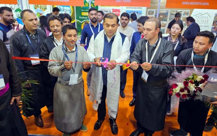 Tourism Minister of Goa, Rohan Khaunte inaugurating Ladakh Tourism Pavilion at SATTE at Delhi.