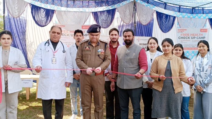 SSP Jammu Vinod Kumar inaugurating a health check-up camp at DPO Jammu on Friday.