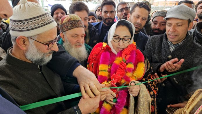 J&K Waqf Board Chairperson Dr Darakhshan Andrabi inaugurating new utility complex at Chrar-i-Sharief shrine in Kashmir.