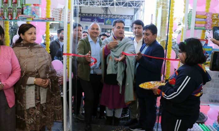 J&K BJP chief Ravindra Raina inaugurating a retail drug outlet in Jammu on Monday.