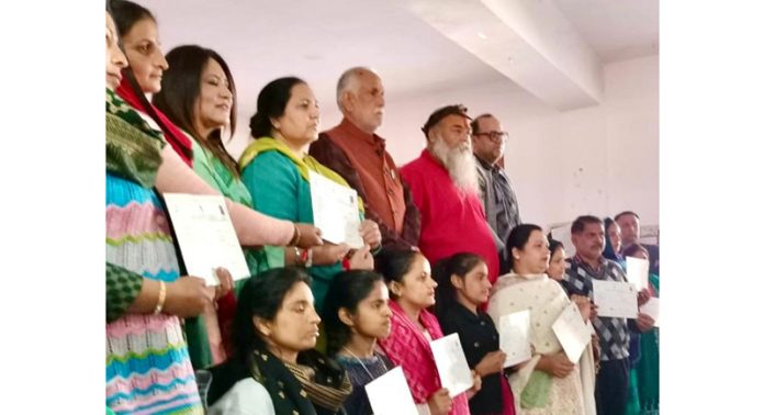 Former MP, Shamsher Singh Manhas at a certificate distribution function at Akhnoor on Tuesday.