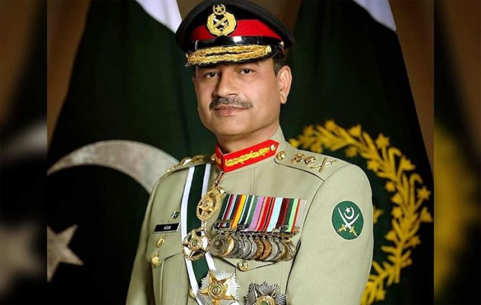 Pak Army chief backs ex-PM Nawaz Sharif's call to form coalition government