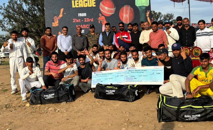 Winning team posing with guests at Army Ground, Daskal (Akhnoor) in Jammu.