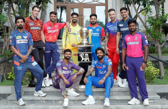 Captains of all IPL teams posing for group photograph.