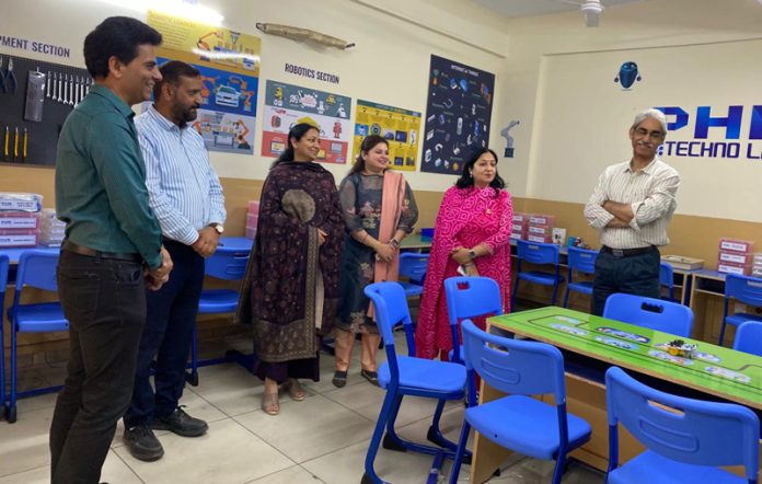 Faculty members, keynote speakers and experts during the inaugural ceremony of Robotics Laboratory at The Shri Ram Universal School Jammu.