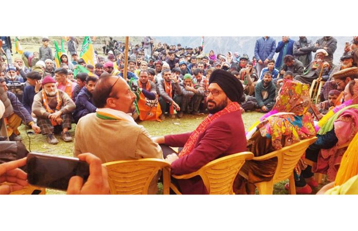 BJP Minority Morcha's J&K president Ranjodh Singh Nalwa during 'Sneh Samwad Sammelan' at Badhar Panchayat of Gulabgarh in Reasi district.