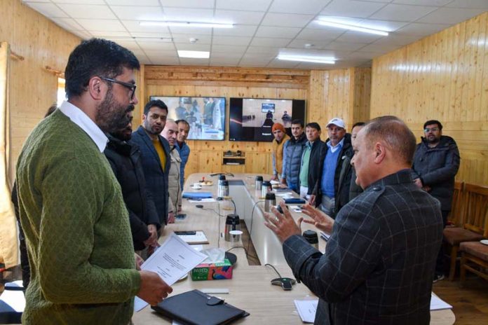 Dr Pawan Kotwal issuing directions during Service Level Agreement for modernization of land records in Ladakh.