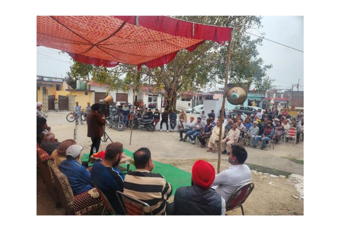 JKPCC general secretary and DDC Member Suchetgarh, Taranjit Singh Tony addressing a public meeting at Chatha, Jammu.