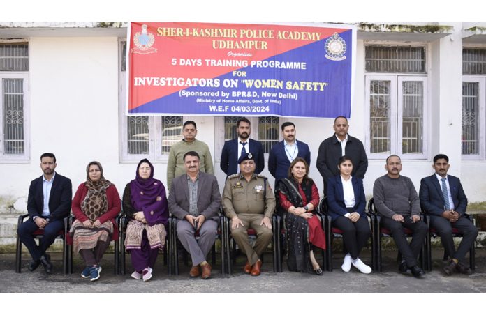 Dy Director SKPA with trainees at inaugural of training programme.