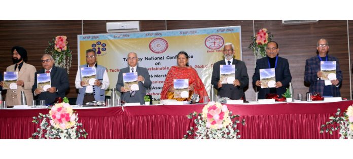 VC CLUJ, Prof Bechan Lal and other dignitaries during a National conference at MAM College, Jammu.