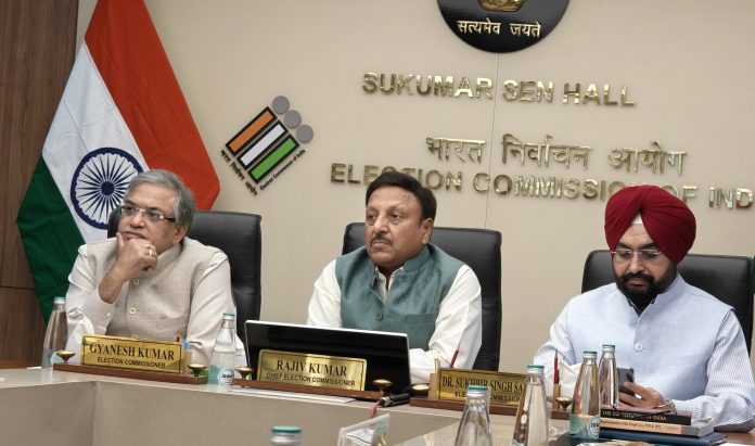 Lok Sabha Polls | Election Commission Holds Meeting To Discuss Measures To Mitigate Risks Due To Heatwave