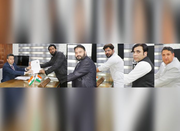 Lok Sabha Elections | 5 More Candidates File Nominations For Srinagar Lok Sabha Seat