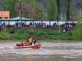Kashmir Boat Tragedy: Search On For The Missing