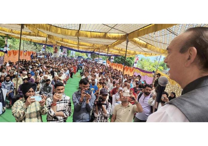 Former CM and DPAP chairman Ghulam Nabi Azad addressing a public rally in Udhampur on Sunday.