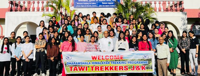 Group of trekkers posing for a group photograph at Kala Kendra Jammu along with dignitaries on Thursday.