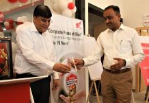 Divisional Commissioner, Ramesh Kumar inaugurating new workshop of Honda Motorcycles and Scooters in Jammu on Thursday.