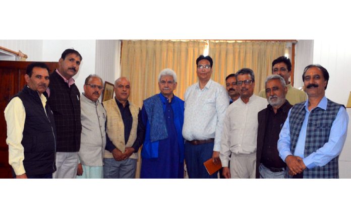 Lt Governor Manoj Sinha meeting delegation of Temples and Shrines Prabandhak Committee.