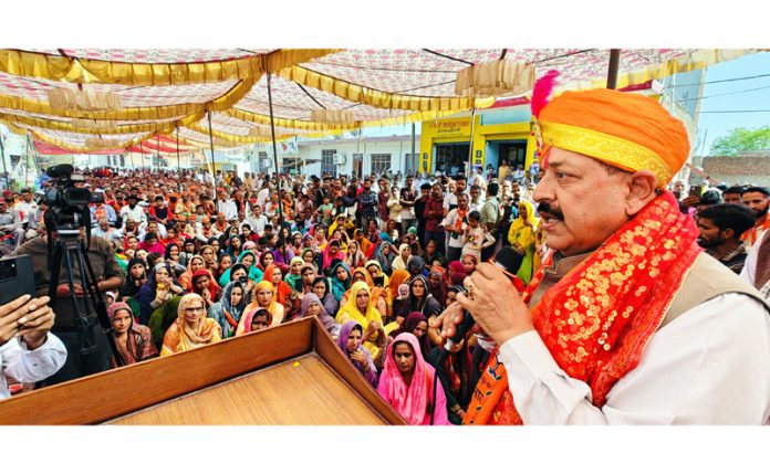 Union Minister Dr. Jitendra Singh addressing a massive public rally at Gordy during his campaign in the upper reaches of Basantgarh, Lati, Gordy, Landar etc of district Udhampur on Tuesday.