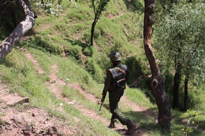 Poonch IAF Convoy Attack | Search Operation To Track Down Terrorists Enters 5th Day