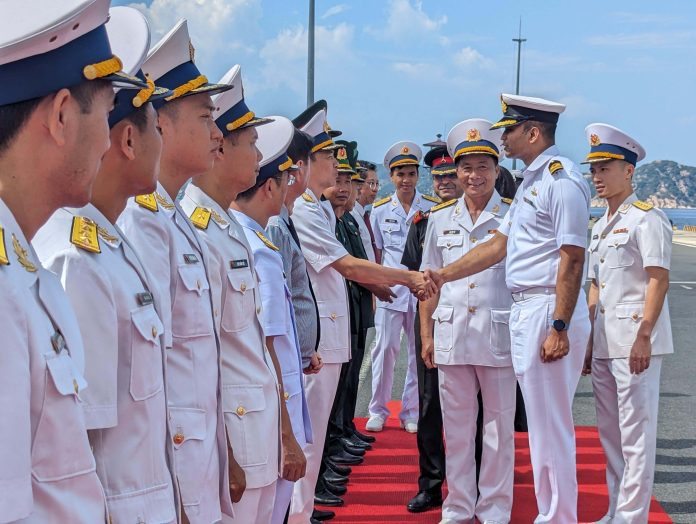 Indian Navy, Australian Navy strengthen maritime cooperation with successful talks