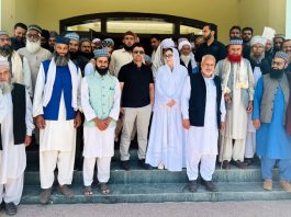 Chairperson of J&K Waqf Board Dr Syed Darakhshan Andrabi posing with Imams of Rajouri.