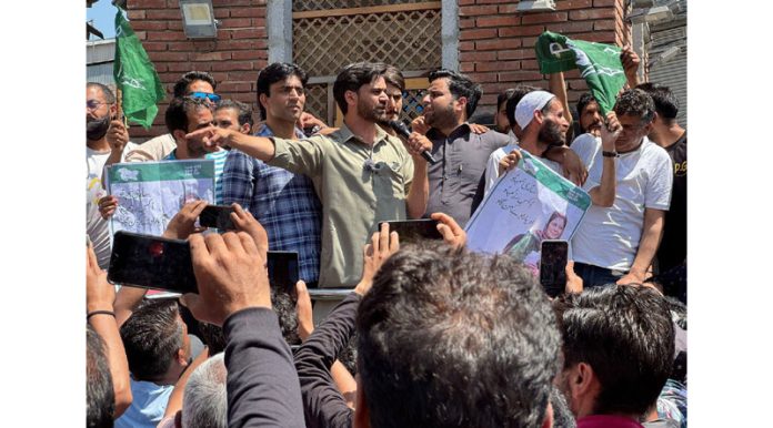 PDP youth president Waheed Parra campaign for party president, Mehbooba Mufti in Anantnag on Saturday.