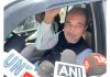 Democratic Progressive Azad Party chief Ghulam Nabi Azad interacting with media persons in Anantnag on Saturday. (UNI)
