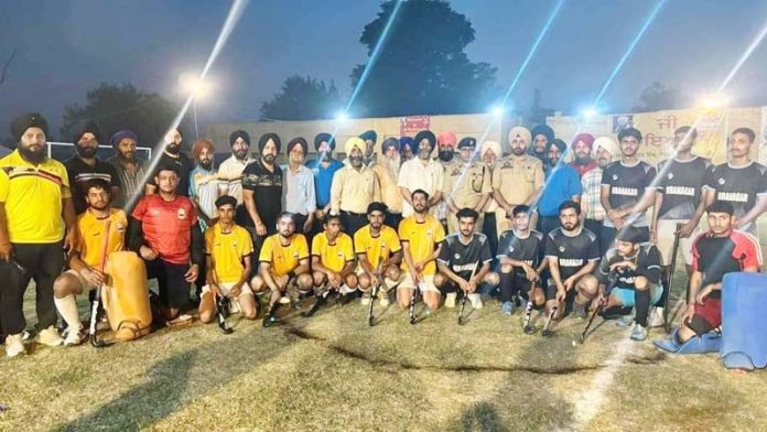 Hockey players posing along with dignitaries during a match.