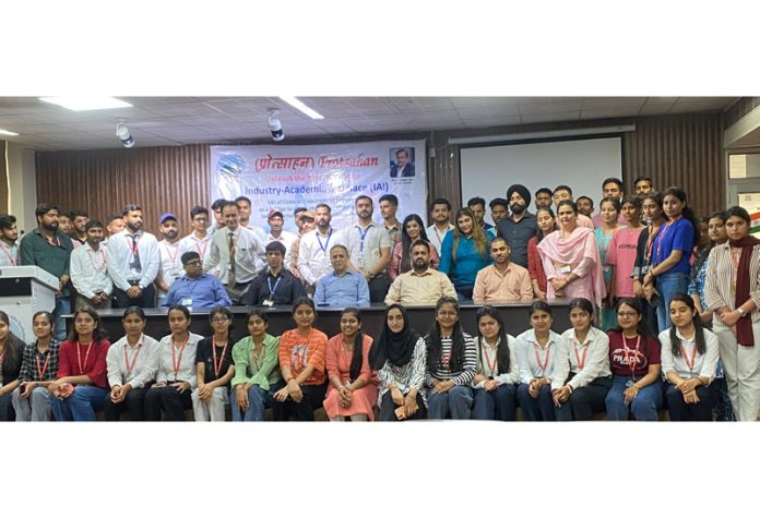 CUJ students with corporate leaders and alumni of the university.