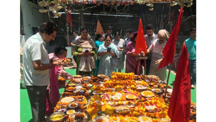 Devotees paying obeisance at the Samadhi of Swami Mirzakak Ji at Nagrota on Saturday.