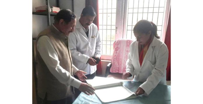 Advisor to LG R R Bhatnagar inspecting functioning of a school at Sanasar in Ramban.