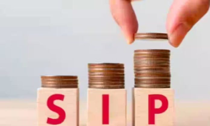 How Do You Use A SIP Calculator To Plan Your Investments?