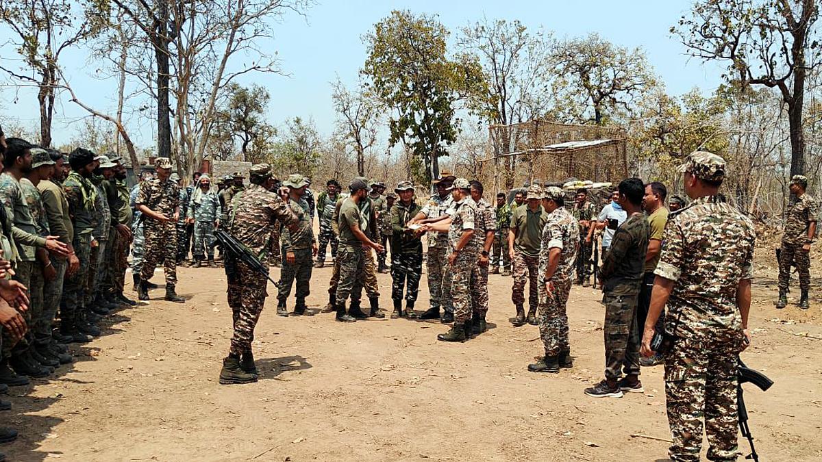 8 Naxalites, one security personnel killed in encounter in Chhattisgarh -  Daily Excelsior