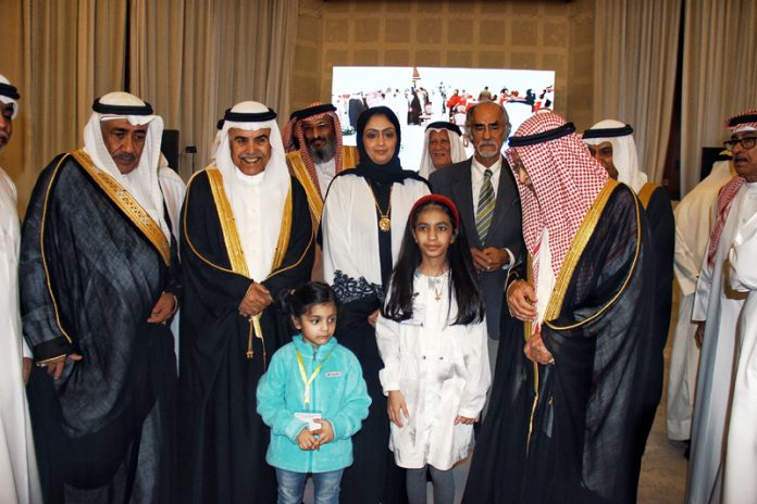 Four-year-old Chess prodigy Hoor Fatima of J&K posing along with diginitaries at Bahrain.