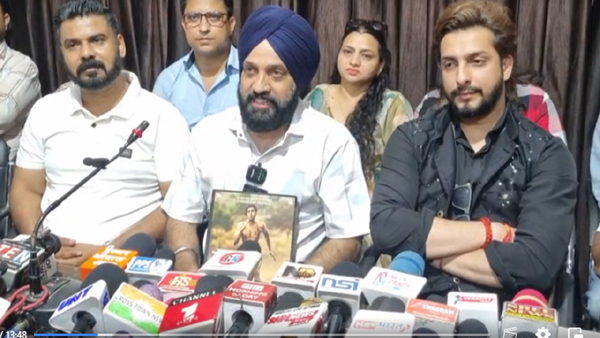 Bollywood actor Kartik Aryan to visit Jammu to promote his film Chandu Champion