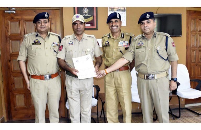 Investiture Ceremony Held At Police Academy Udhampur - Daily Excelsior