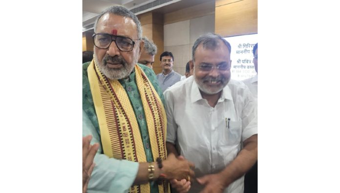 Romesh Khajuria, Chairman WWEPC during an interaction programme with Union Minister of Textiles & External Affairs, Giriraj Singh in New Delhi on Friday .