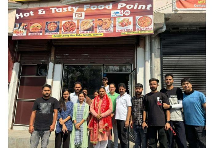 Former Cabinet Minister, Sat Sharma inaugurating a food point in Jammu on Sunday.