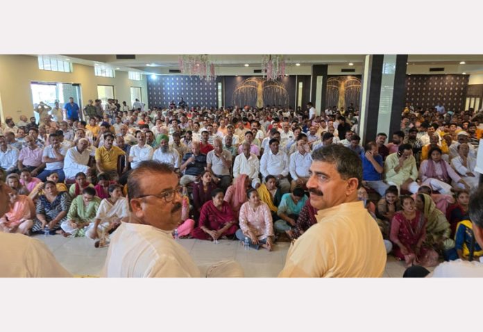 MP Jugal Kishore Sharma and former Minister, C P Ganga at an Abhinandan rally at Sarore in Bari Brahamna on Thursday.