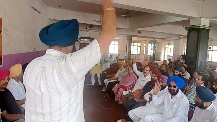 BJP Minority Morcha president Ranjodh Singh Nalwa addressing party workers in Jammu west constituency.
